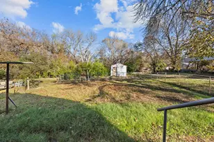 312 W Weatherford St, Weatherford, TX 76086 - Photo 19