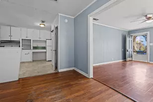 312 W Weatherford St, Weatherford, TX 76086 - Photo 7