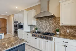 2966 Peninsula Dr, Grapevine, TX 76051 - Photo 5