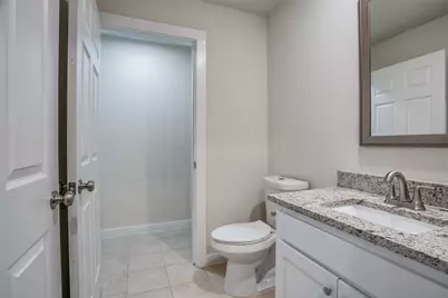 925 Jones Street, Greenville, TX 75401 - Photo 11