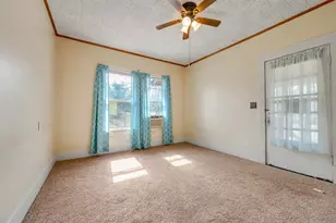 1101 S Locust St, Clarksville, TX 75426 - Photo 11