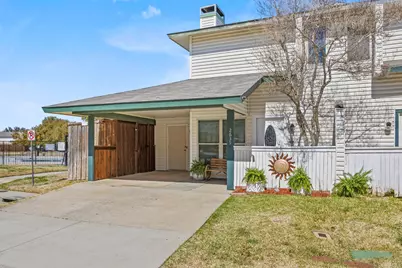 2635 Via Sonoma, Carrollton, TX 75006 - Photo 3