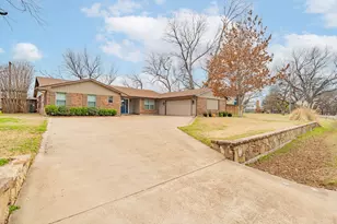 7115 Westover Dr, Granbury, TX 76049 - Photo 35