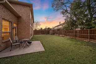 2220 Beechwood Ln, Flower Mound, TX 75028 - Photo 5