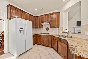 2220 Beechwood Ln, Flower Mound, TX 75028 - Photo 17