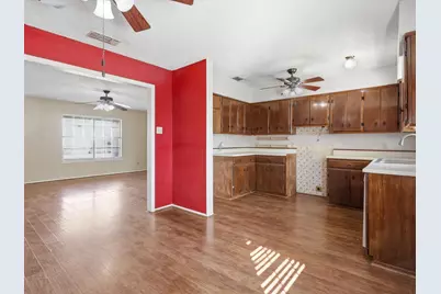 701 S College Street, Celeste, TX 75423 - Photo 9