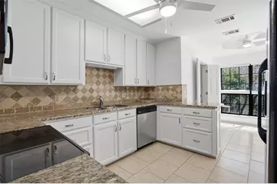 4121 Cimmaron Trail, DeCordova, TX 76049 - Photo 9