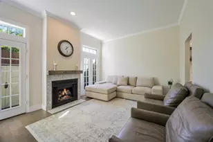 3605 Brown St, Dallas, TX 75219 - Photo 3