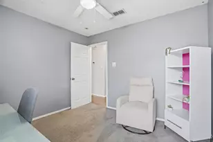 637 Cedar Ridge Ln, Burleson, TX 76028 - Photo 17