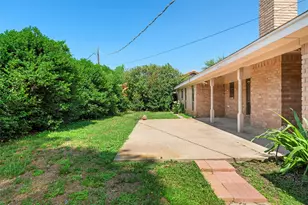 1600 Delta Dr, Arlington, TX 76012 - Photo 29