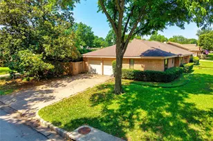 1600 Delta Dr, Arlington, TX 76012 - Photo 31