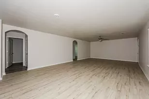 122 Bluebonnet Dr, Sanger, TX 76266 - Photo 3