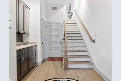 1390 Arch Place, Dallas, TX 75215 - Photo 15