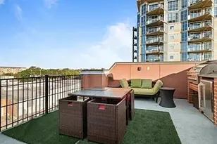 1390 Arch Pl, Dallas, TX 75215 - Photo 31