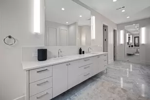 10236 Crestover Dr, Dallas, TX 75229 - Photo 29