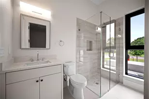 10236 Crestover Dr, Dallas, TX 75229 - Photo 31