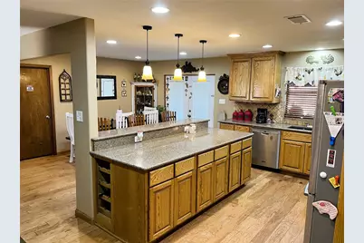 203 Jane Street, Groesbeck, TX 76642 - Photo 5