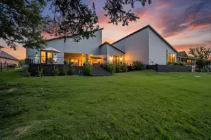 1130 The Shores Dr, Corsicana, TX 75109 - Photo 35