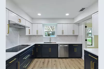 3600 Lynbrook Drive, Plano, TX 75075 - Photo 5