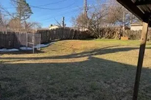 217 Ross Ave, Denison, TX 75020 - Photo 9