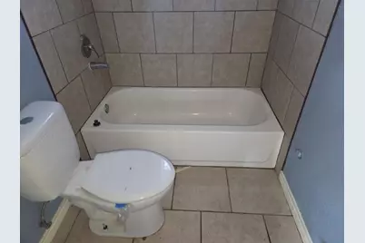 217 Ross Avenue, Denison, TX 75020 - Photo 3