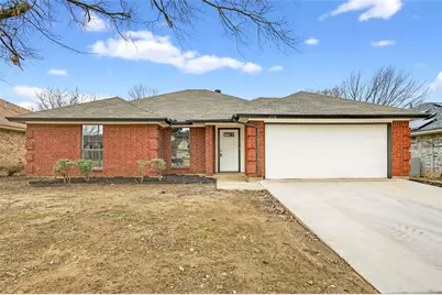 6410 Running Creek Drive, Arlington, TX 76001 - Photo 1