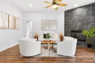 6410 Running Creek Dr, Arlington, TX 76001 - Photo 7