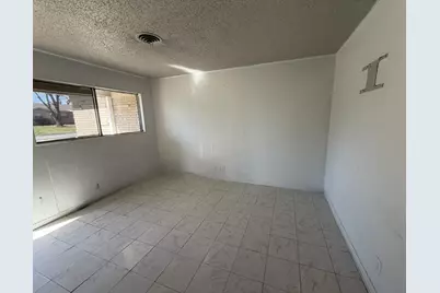 408 Simmons Drive, Hurst, TX 76053 - Photo 5