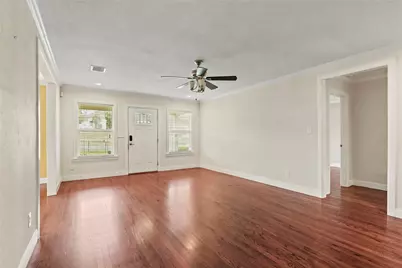 3358 W Jefferson Boulevard, Dallas, TX 75211 - Photo 5