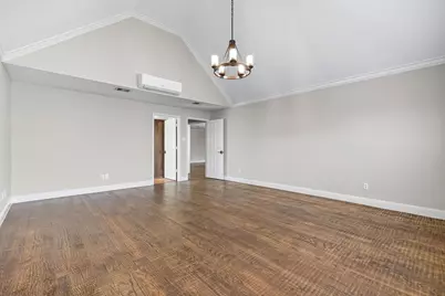 7632 Tallow Drive, Irving, TX 75063 - Photo 13