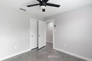 2314 Creekview Dr, Granbury, TX 76048 - Photo 21