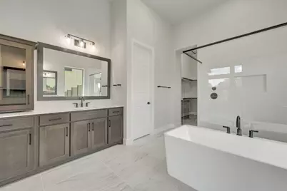 2241 Village Trail, Lakewood Village, TX 75068 - Photo 29