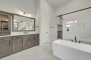 2241 Village Trl, Lakewood Village, TX 75068 - Photo 29