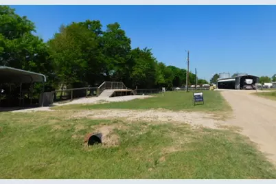285 Caddo, Quitman, TX 75783 - Photo 3