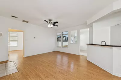 10110 Lakeview Drive, Aubrey, TX 76227 - Photo 7