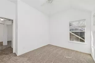 10110 Lakeview Dr, Aubrey, TX 76227 - Photo 23