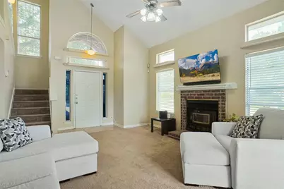 2000 Creek Royal Drive, Mesquite, TX 75181 - Photo 9