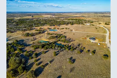 30 Crest Ridge Court, Mineral Wells, TX 76067 - Photo 7