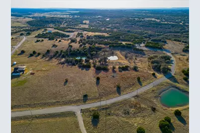 30 Crest Ridge Court, Mineral Wells, TX 76067 - Photo 3
