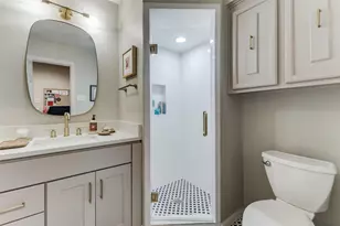 6824 Winterwood Ln, Dallas, TX 75248 - Photo 29