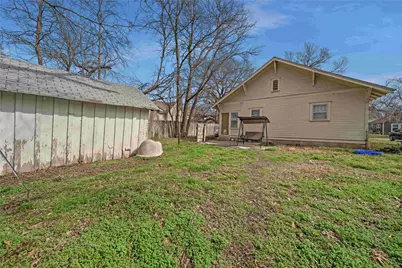 713 N Commerce Street, Gainesville, TX 76240 - Photo 19