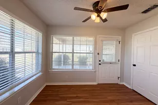 828 Park Ln, Mexia, TX 76667 - Photo 9