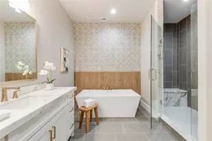 29 St Laurent Pl, Dallas, TX 75225 - Photo 5