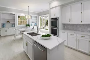 29 St Laurent Pl, Dallas, TX 75225 - Photo 11