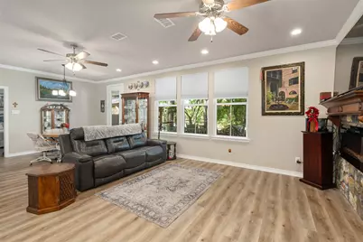 122 Redondo Drive, Gun Barrel City, TX 75156 - Photo 3