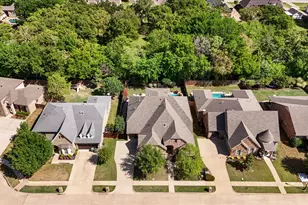 2711 Stonebriar Ct, Arlington, TX 76001 - Photo 5