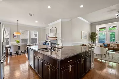 2711 Stonebriar Court, Arlington, TX 76001 - Photo 15