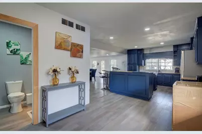 11291 Goss Street, Wills Point, TX 75169 - Photo 9