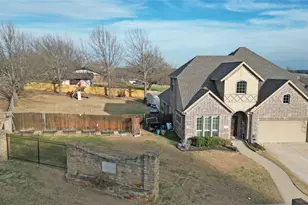 1901 Bay Laurel Dr, Weatherford, TX 76086 - Photo 3