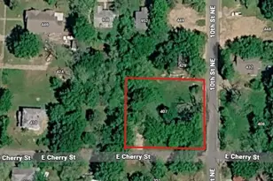 407 NE 10th St, Paris, TX 75460 - Photo 1